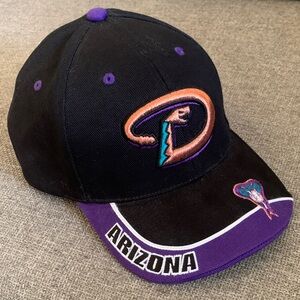 Vintage Arizona Diamondbacks MLB Adjustable Embroidered Licensed Hat Cap